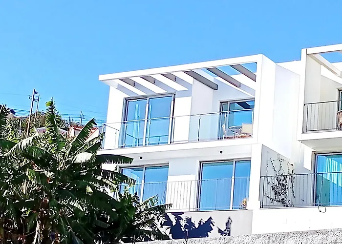 Holiday House Caetano