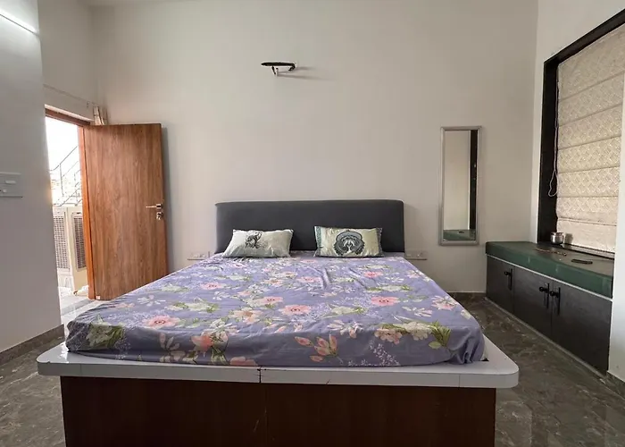 Praleen Villa
