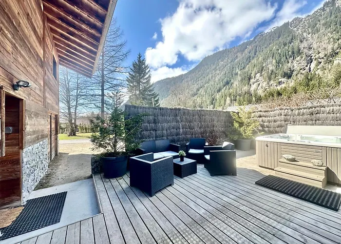 Chalet Le Petit Nicolas, Jacuzzi, Vue Mont Blanc