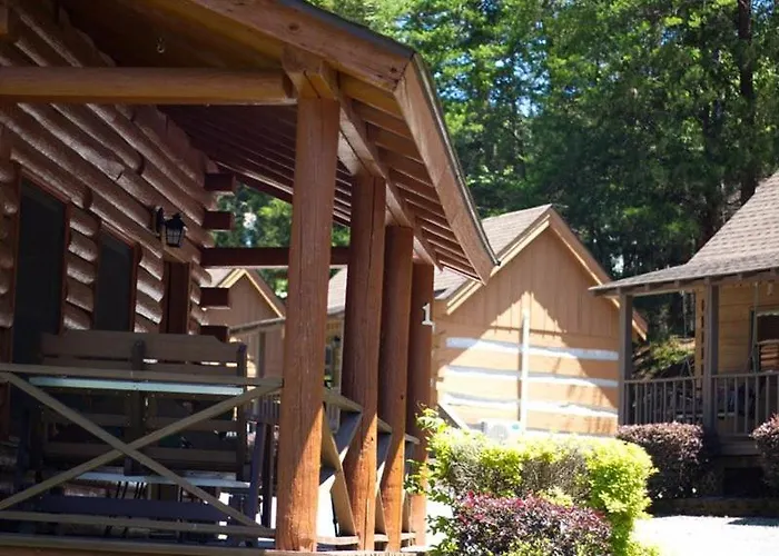 Gateway Cabin Retreat King Bed Loft For 4