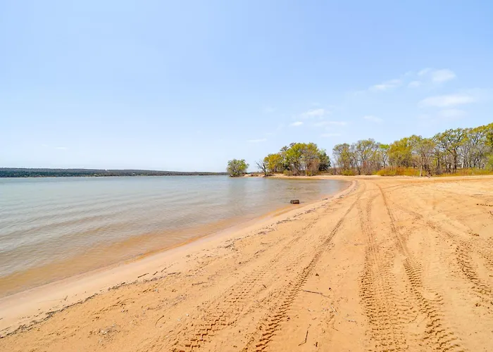 Walk To Beach: Eufaula 'Fisherman'S Delight' Home