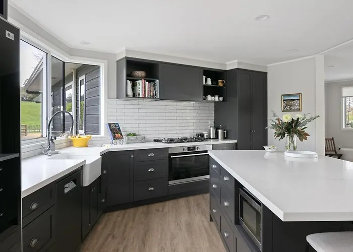 New - Farm House Near Town!