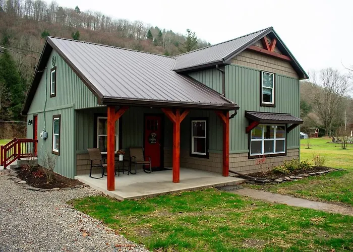 Creekside Cottage