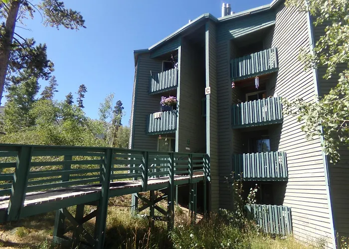 Treehouse 2 Bed 2 Bath C Thwc