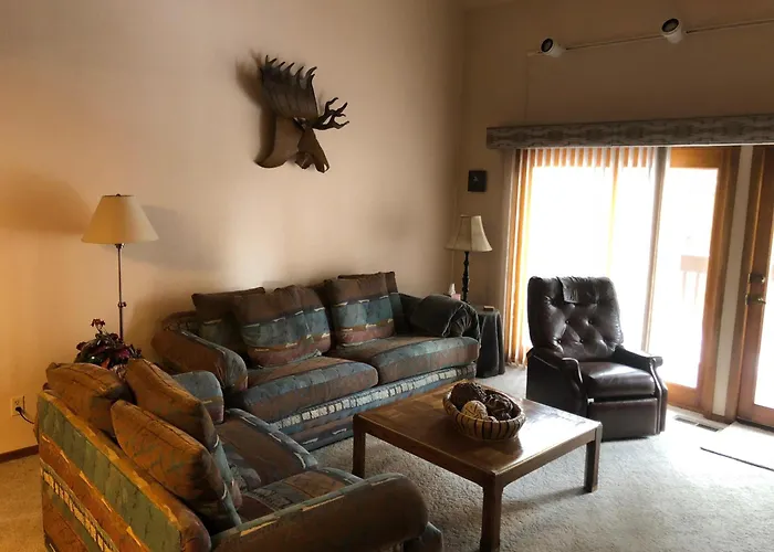 Buffalo Ridge 2 Bedrooms 1 Loft Brbf