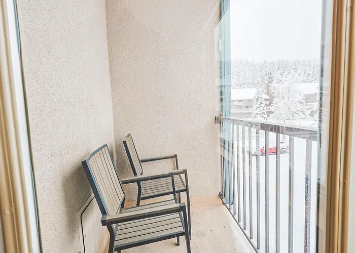 Summit House 2 Bed 2 Bath Shgw