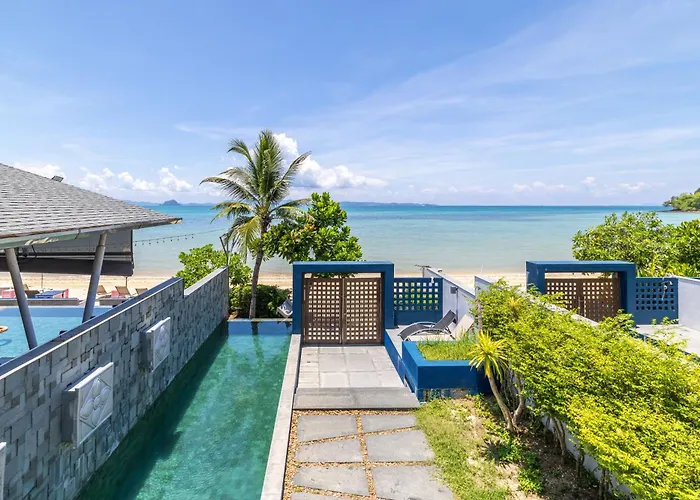 Phuket Moonlit Bay Seaview Resort & Spa