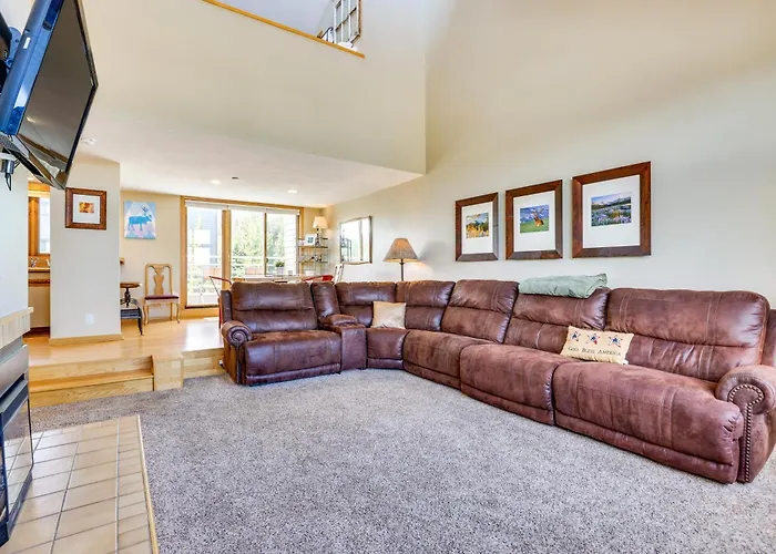Winter Park Condo Rental: 4 Mi To Ski Resort!
