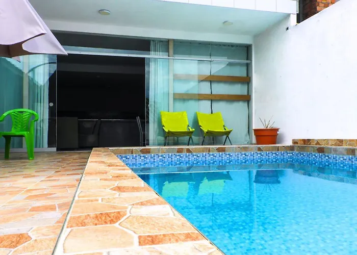 Casa Moderna Con Piscina, Iquitos
