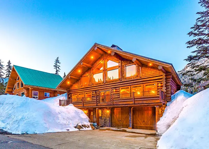 Luxury Family Cabin At Summit West