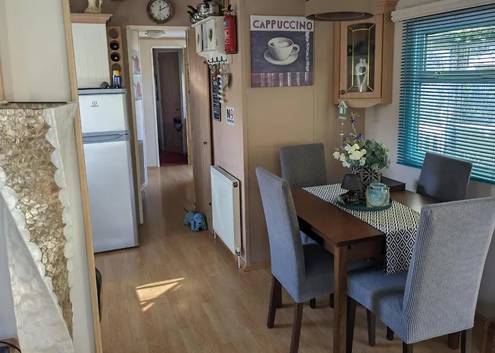 Beautiful 2 Bed Caravan Southview Park Skegness