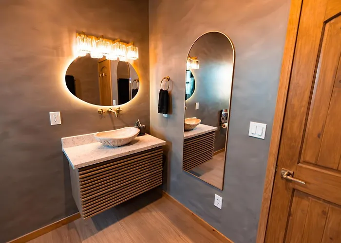#1 Rated Stargazing South Rim Grand Canyon Tiny Home