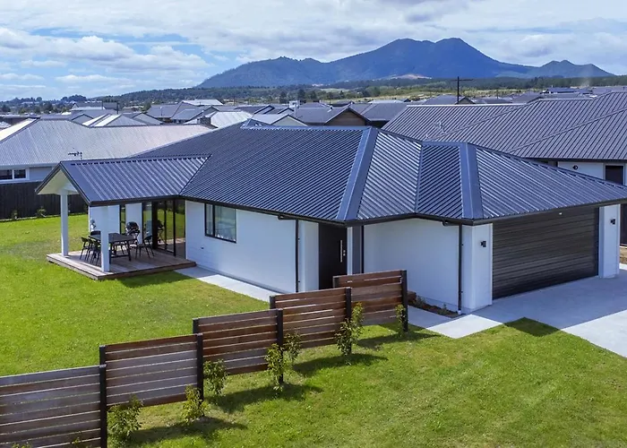 Unwind On Wai, New 4Br Home With Style And Comfort