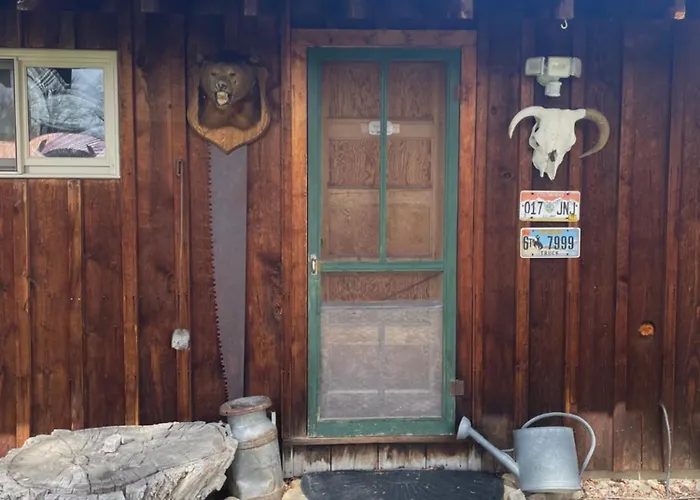 Aubin Sky Lodging At The Yl Ranch
