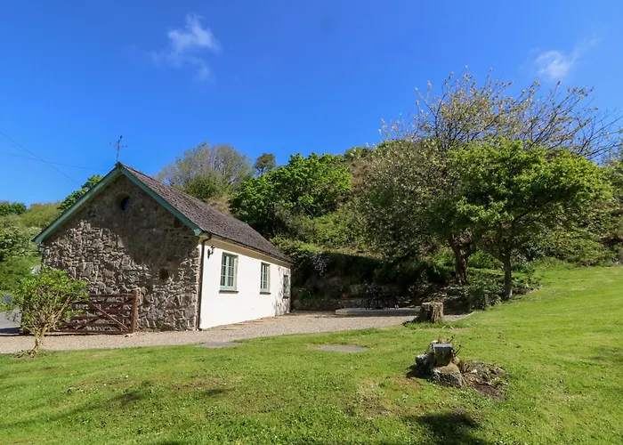 Glyn Yr Efail