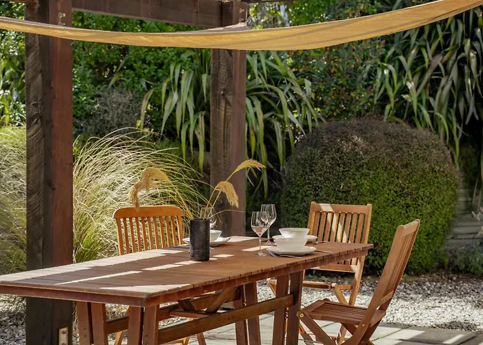 Lake Hawea Hideaway - Lake Hawea Holiday Home
