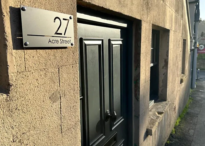 Elegant Town House In Stroud