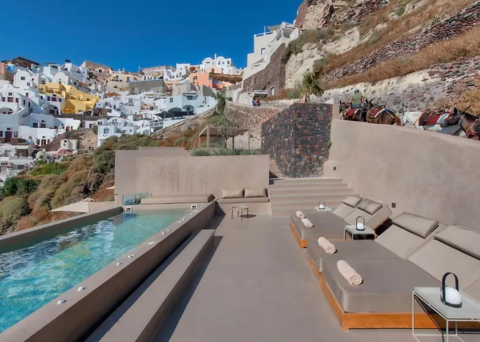 Villa Old Castle Oia By Mr And Mrs White