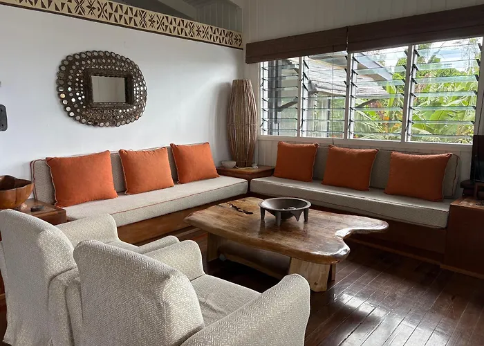 Beachfront Villa - House Of Bamboo, Infinity Pool With Starlink