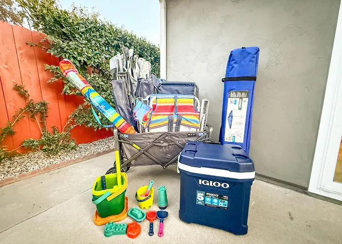 Oceanside Oasis - King Bed, Pet Friendly, Fire Pit