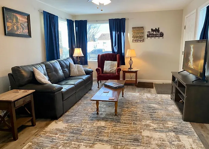 Copper City Charmer With Easy Freeway Access