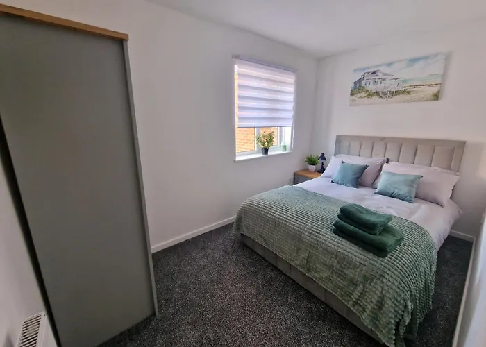 Urban Retreat In Newcastle- Pet Friendly- Garden