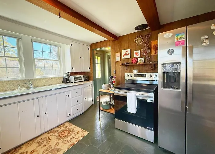 Harwich Coastal Cottage Cape Gem In Harwich Port