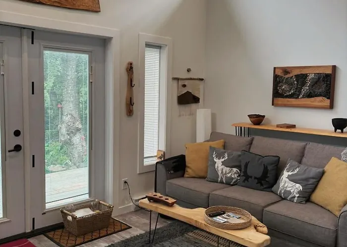 Tiny House With Hot Tub, Close To Golf, Beaches And Nature!