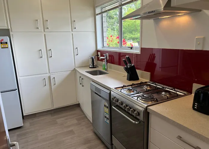 Palmy Hideaway - Dog Friendly