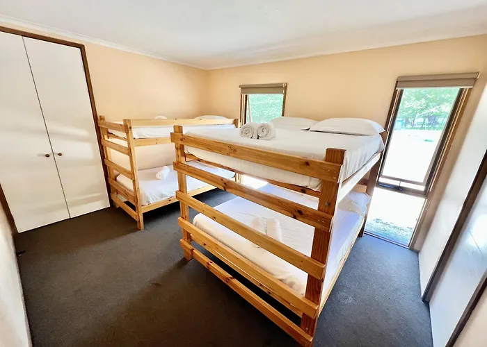 Albaski Lodge Room 2