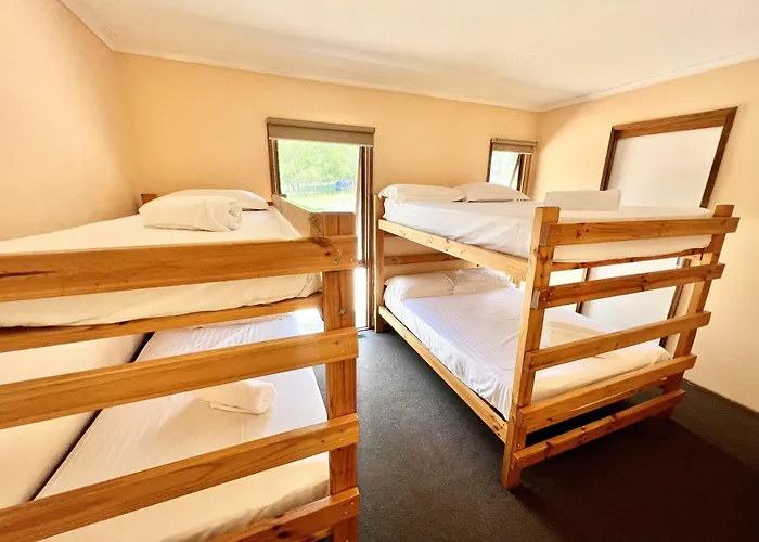 Albaski Lodge Room 2