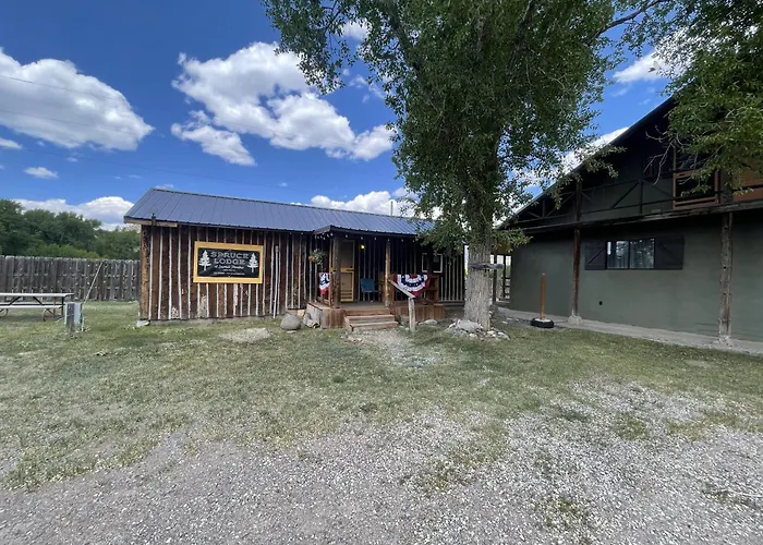 The Spruce Lodge