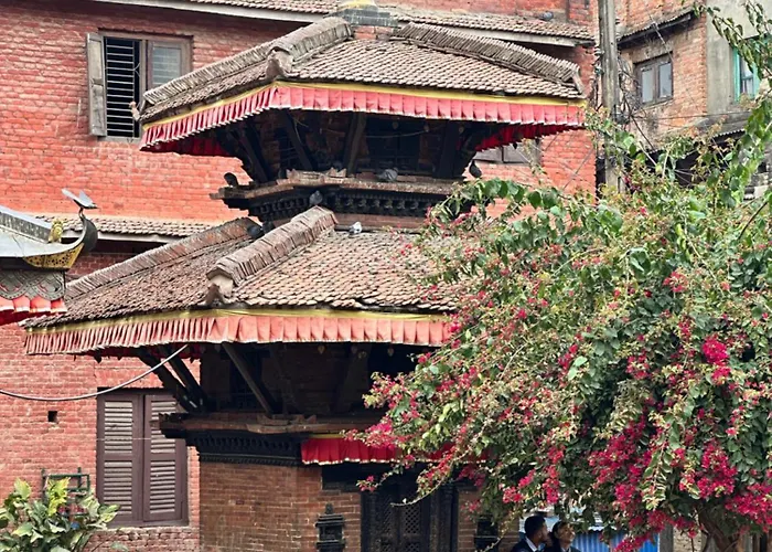 Yogi'S Heritage In Patan-One Room Apartment