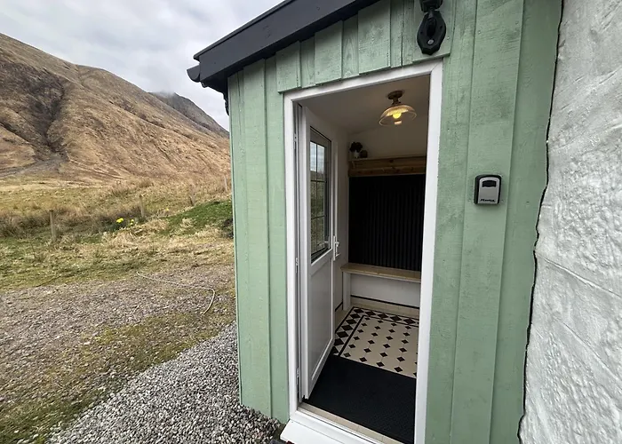 Altchourunn Cottage