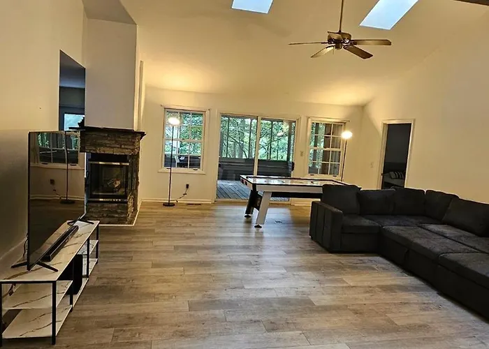 New Lake House With Dock And Boat Option