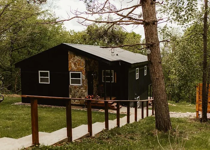 Driftless Cabin - Sauna, Firepit, Bbq