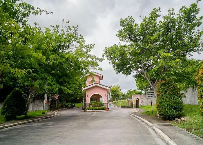 Fully Furnished 2Br Perfect Base For Your Getaway!