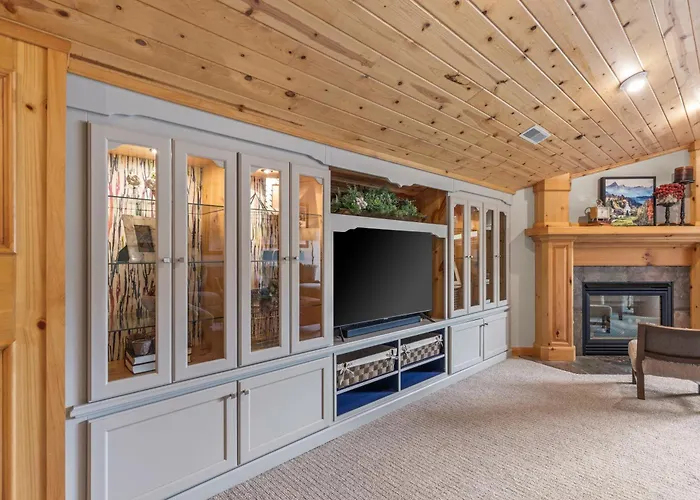 Zermatt Luxury Chalet Sleeps 14!