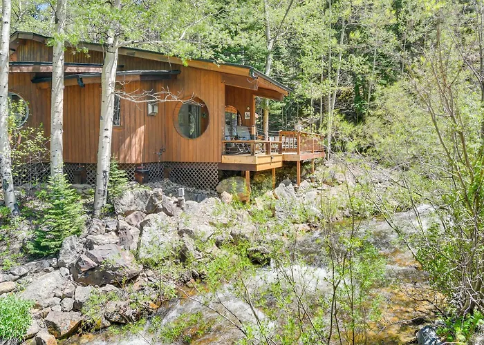 Cabin On Clear Creek: A Hobbit'S Retreat!