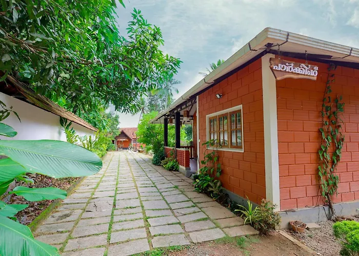 Nellu - Tranquil Pool Villa & Organic Farmstay Near Varkala