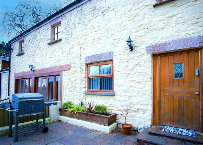 Fletcher Coach House - 3 Bedroom Cottage - Pendine