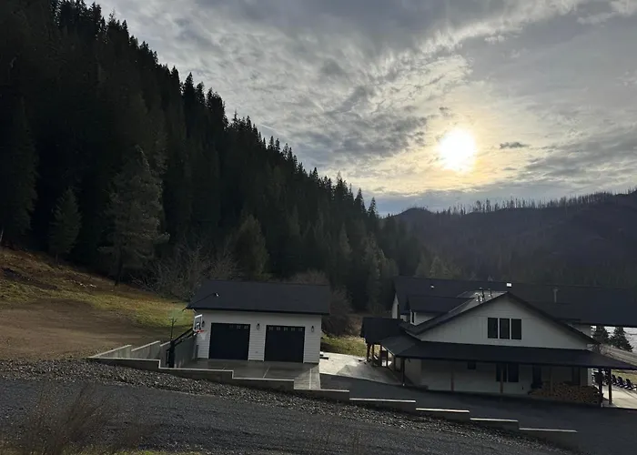 Selway Chalet