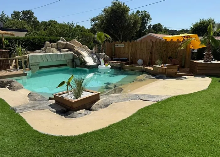 Maison du Lac avec Lagon, Spa de Nage, Jacuzzi
