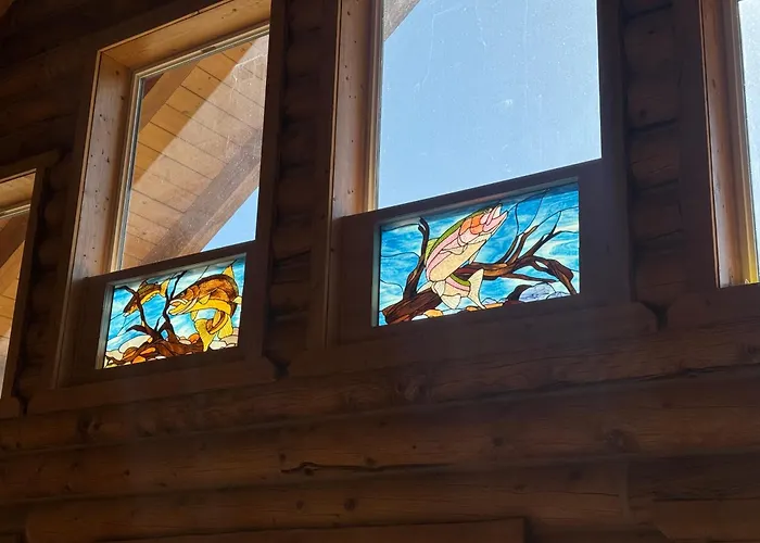 Dutch John Adventure Outpost, 2800 Sq Ft Log Home