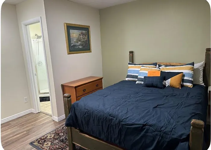Wonderful House Close To Airport