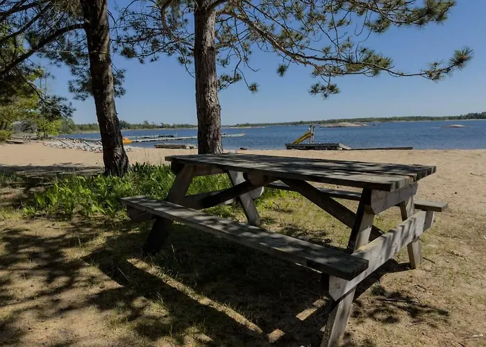 3-Bedroom Cottage #1 - Sand Bay