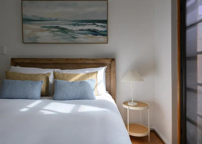 5 Beach Baby Bungalow & Parking