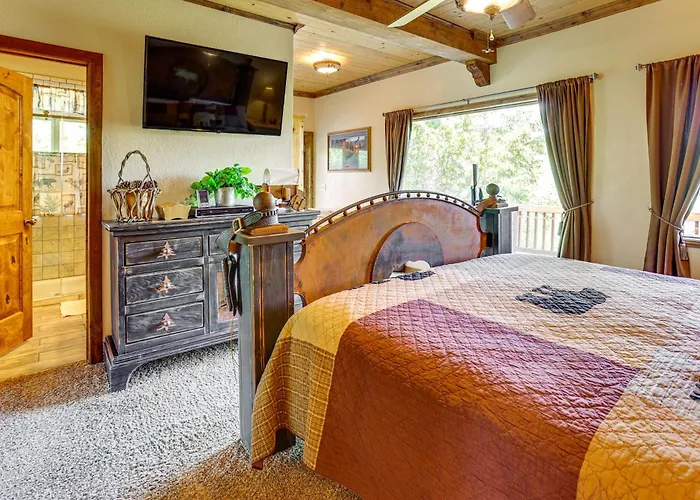 Fish Haven Cabin W/ Game Room, Views + Deck!