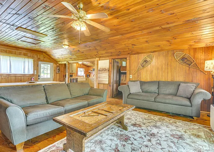 Rustic Cabin Retreat On Rangeley Lake!