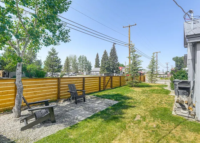 Centrally Located Pinedale Vacation Rental!